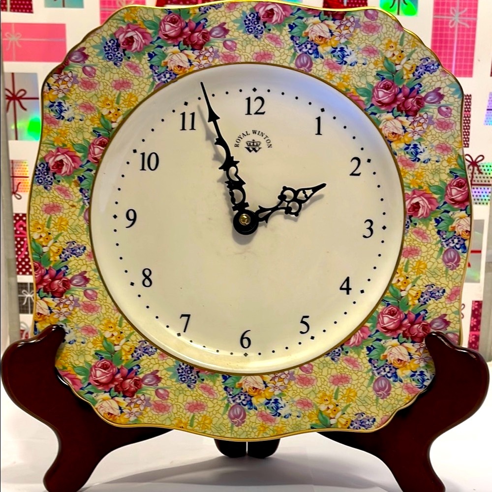 Vintage Royal Winton Floral Wall Clock - Multicolor - Picture 5 of 16